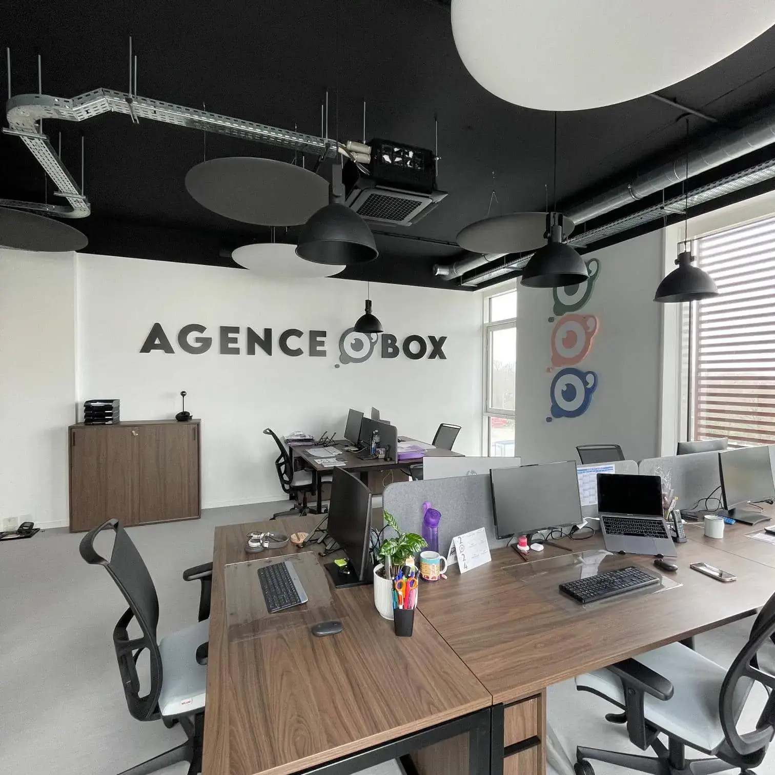 bureaux de l'agence o'box
